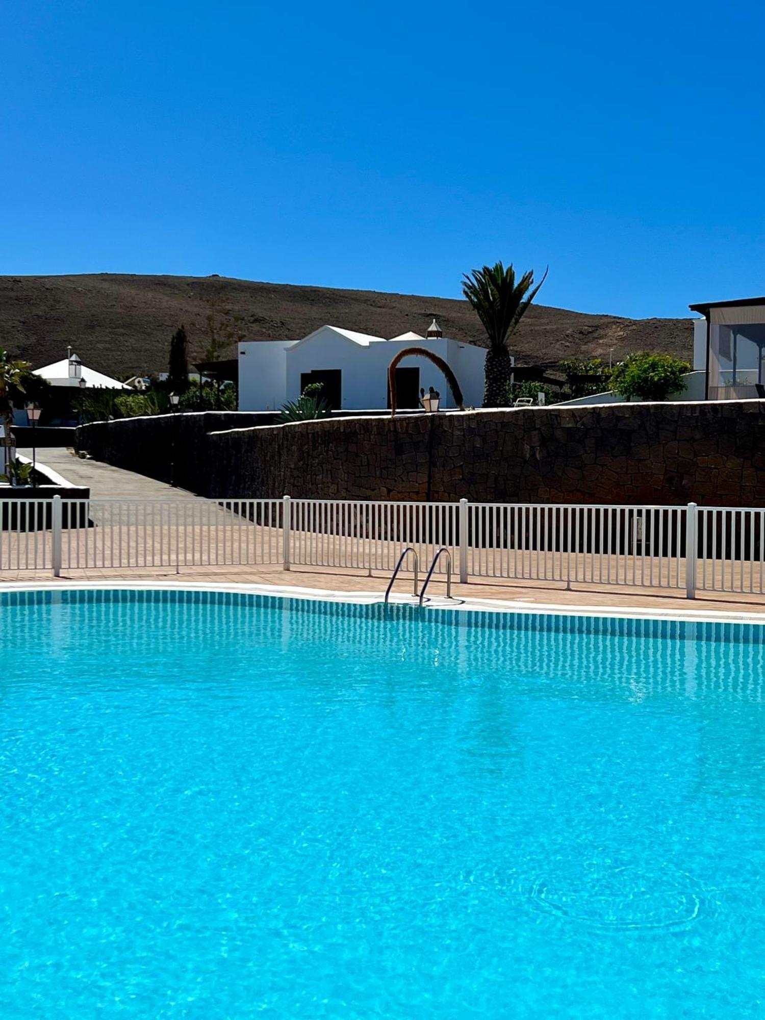 Villa Atienza 99 Playa Blanca  Exterior photo
